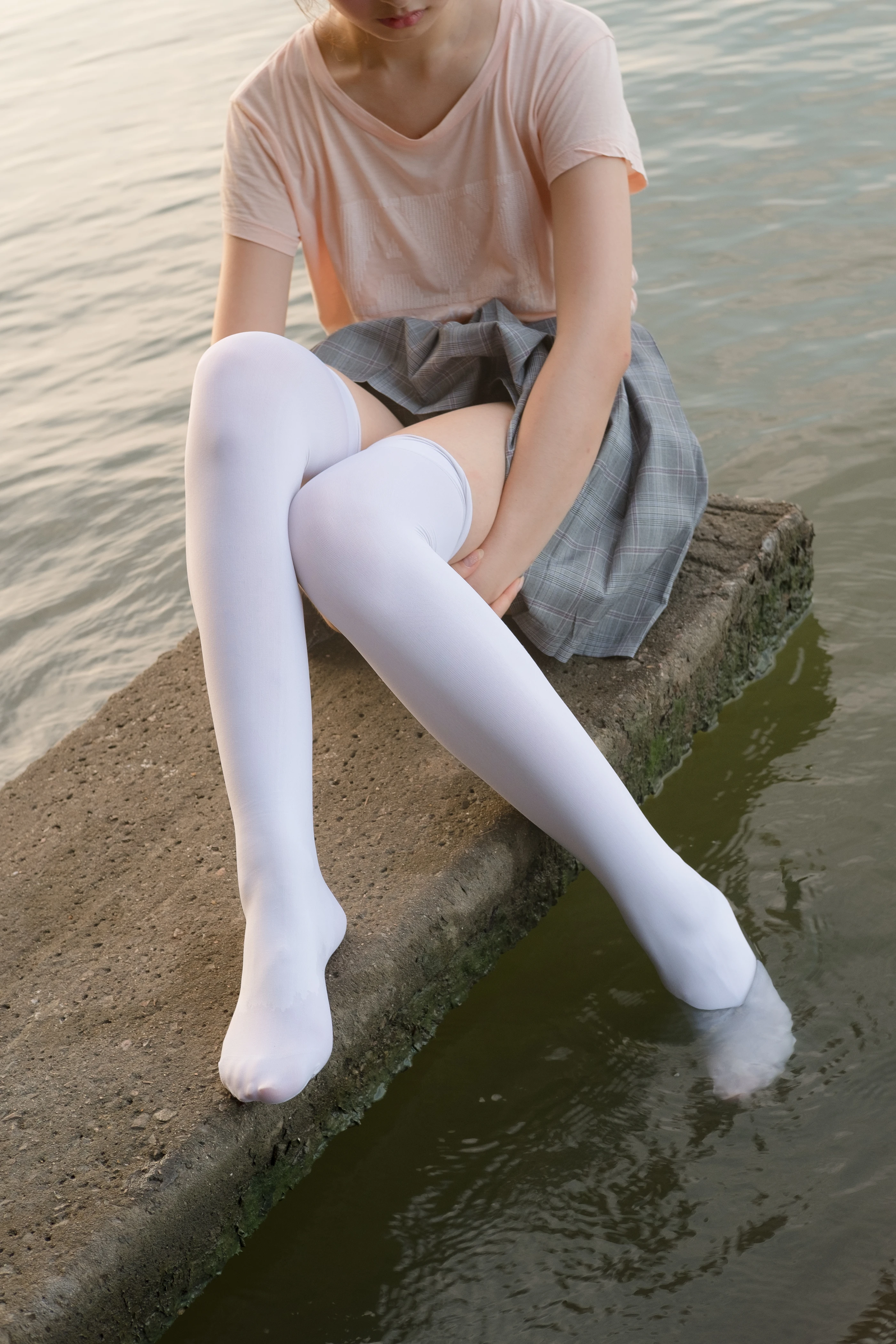 森萝财团 R15-032 [113P]插图2